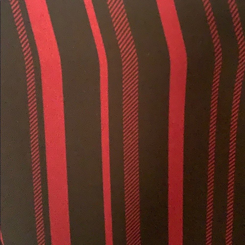 Top - Picture 4 of 4